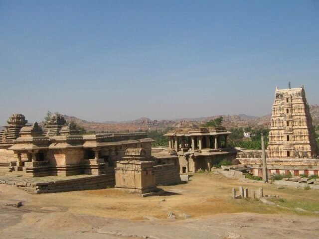 Hemakuta Hill - A Fortified Highland Of Hampi - hospet.online