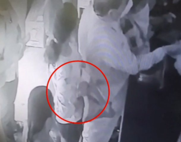 Pickpocket Caught On CCTV In Bellary - hospet.online