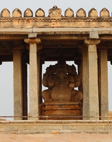 Sasivekalu Ganesha Temple