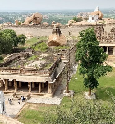 Malyavanta Raghunath hilltop