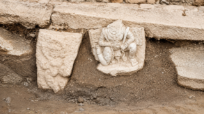 Archaeologists Uncover Rare Sculptures Near Hampi Temple