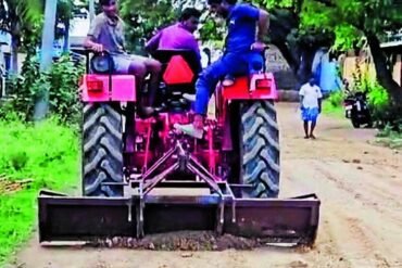 Handral, Koppal Youths Fill Potholes on Village Road Ahead of Ganesh Festival