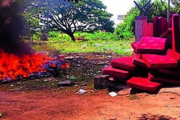 Koppal Hostel Students Abandon Rooms Amid Bedbug Outbreak