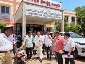 MLA H.R. Gaviyappa Inspects Mother and Child Hospital, Directs Officials to Address Public Complaints